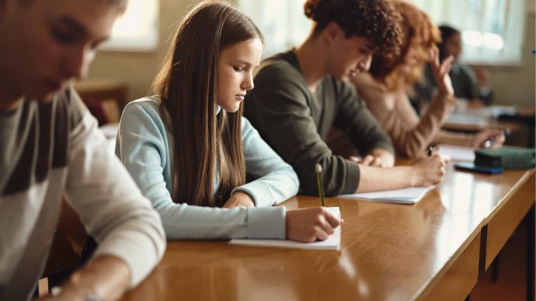 5 Practical Ways to Improve Self-Monitoring in High School Students